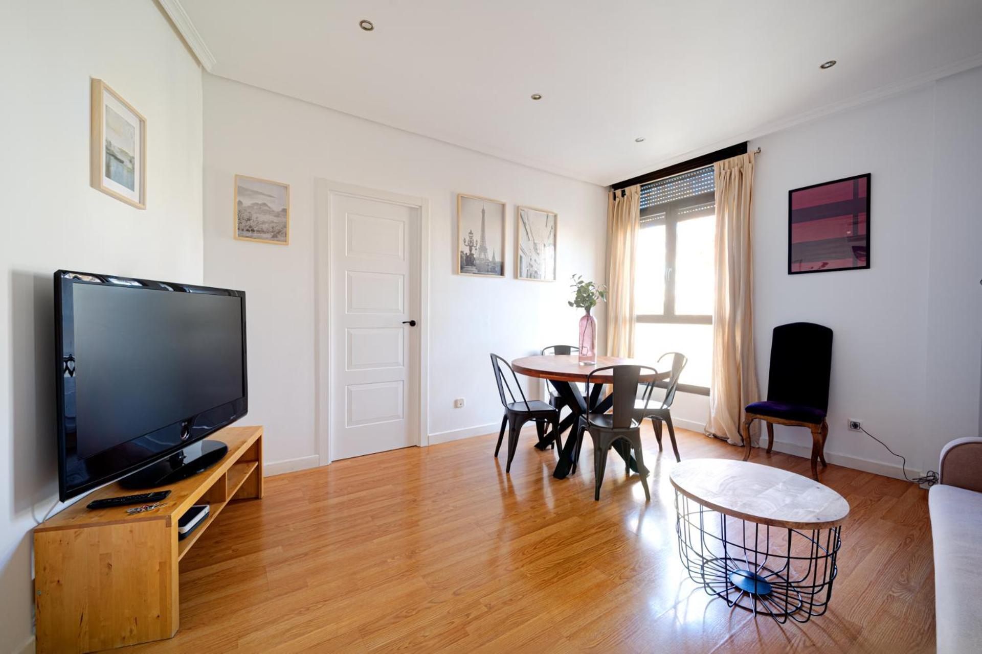 Apartament Glorieta Puerta De Toledo Madrid Exterior photo