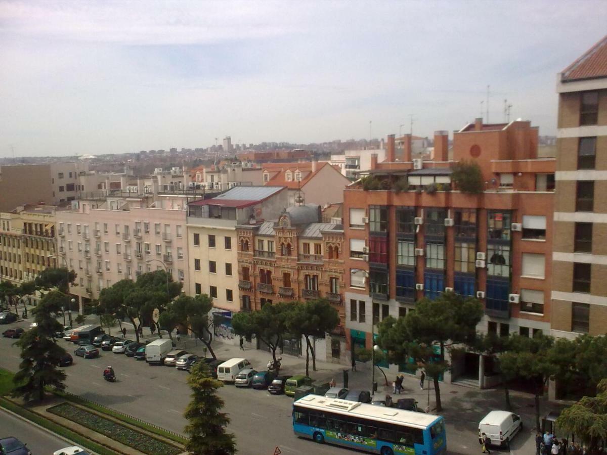 Apartament Glorieta Puerta De Toledo Madrid Exterior photo